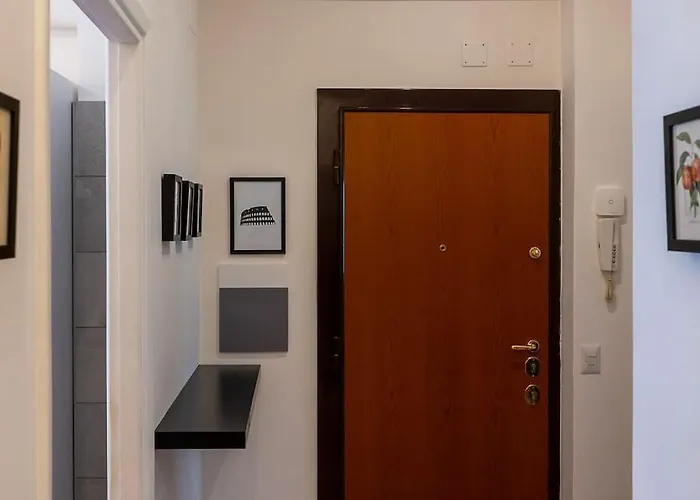 1Min From Metro Roma Large And Quiet Apartment